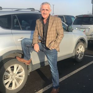 Meet your Posher, Elcin